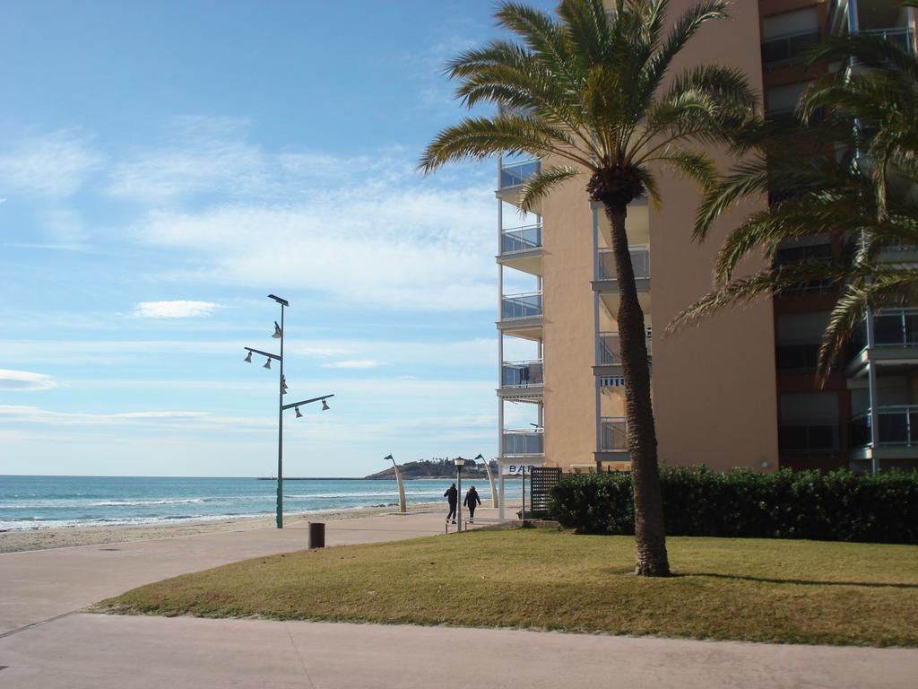 Pineda Beach PORT AVENTURA La Pineda Bagian luar foto